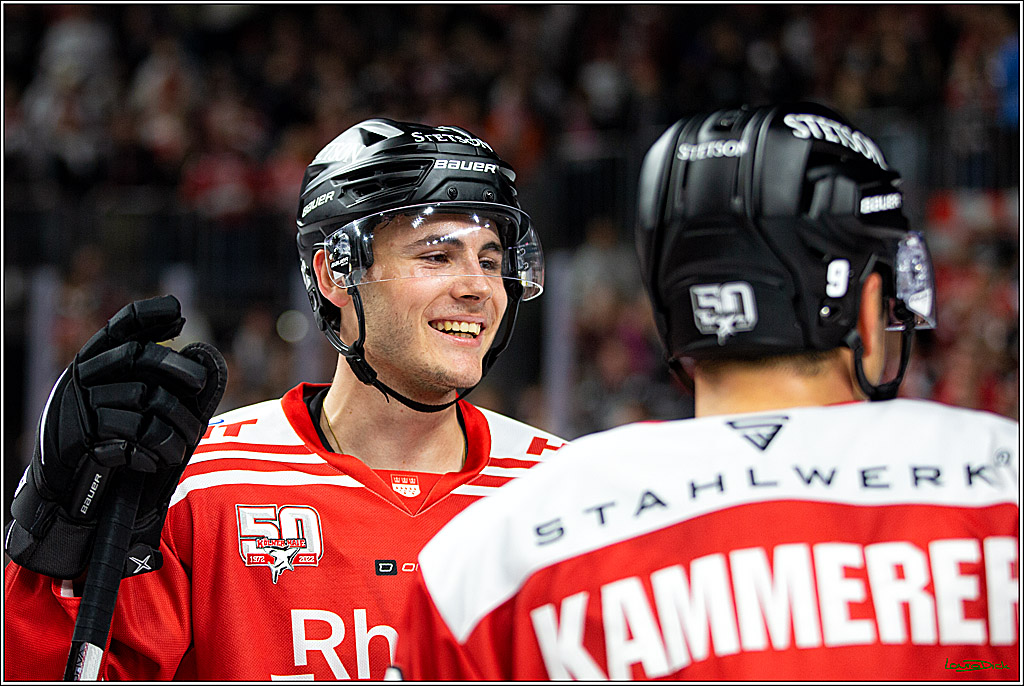PENNY DEL; Koelner Haie- Straubing Tigers; Koeln, 09.10.2022